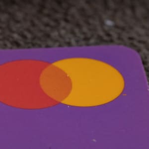 MasterCard vs. Metode Pembayaran Lain di Kasino Online